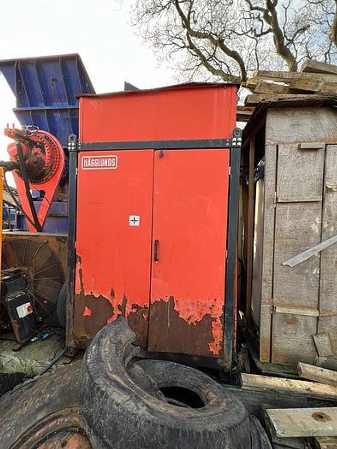 Used USED TYRE RECYCLING LINE MTB+ELDAN 1 Ton/h in 20 mm. (1st machine yields abt.10 T/h in chopped size)