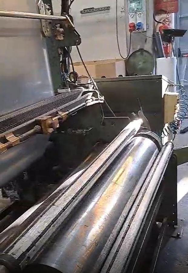 Used TECOM 65 mm. screw 1600 mm.