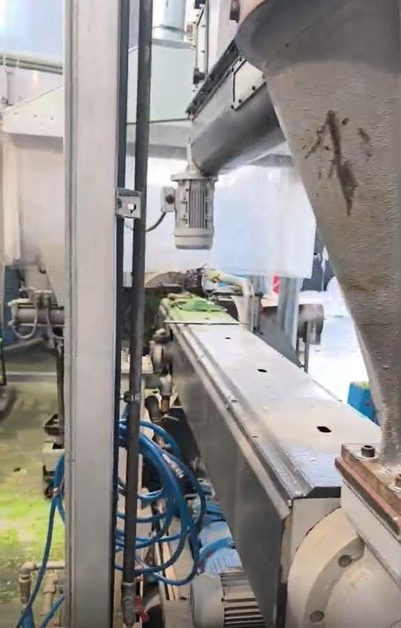 Used TECNOVA 90 mm. 37 L/D degassing+screenchanger+WR pelletizer