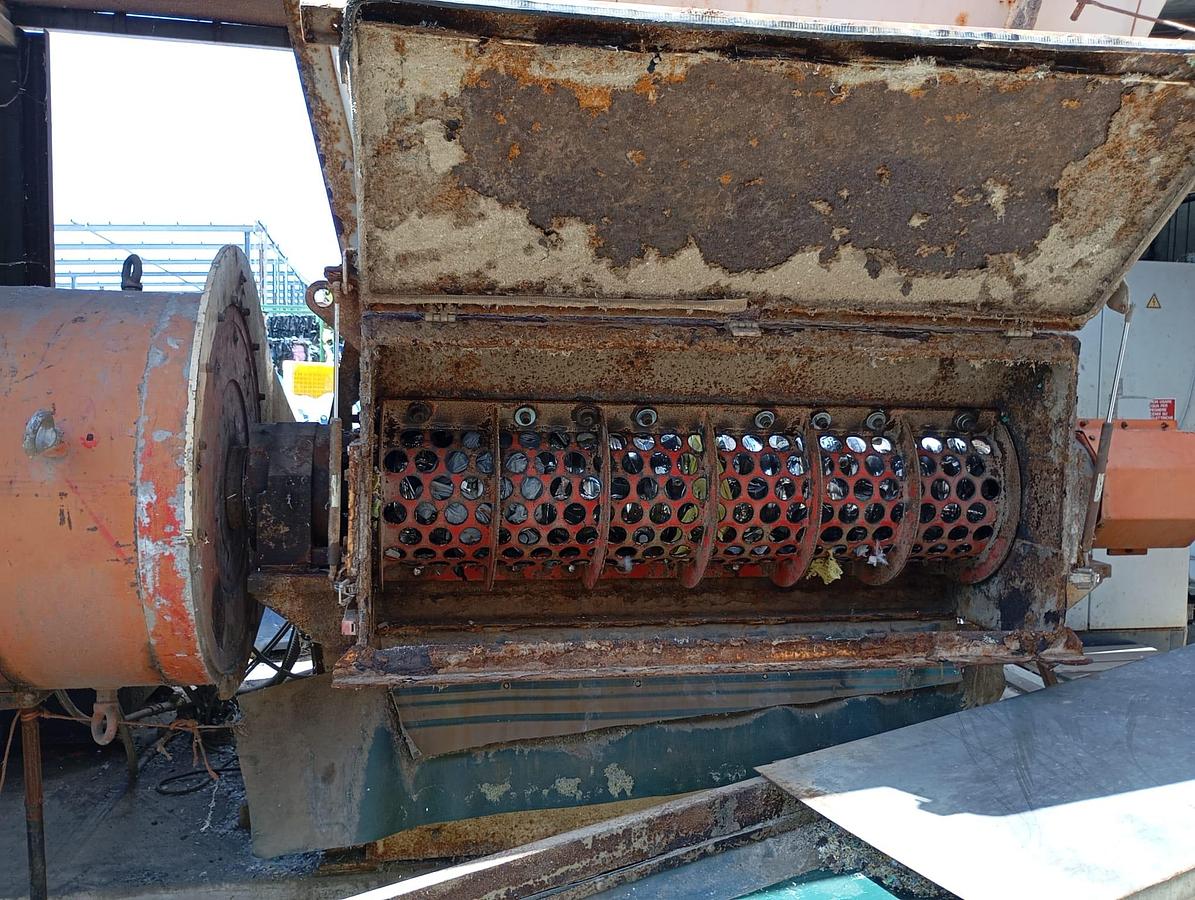 Refurbished 2008 VECOPLAN VAZ 1600 110 kW  60x60 mm knives