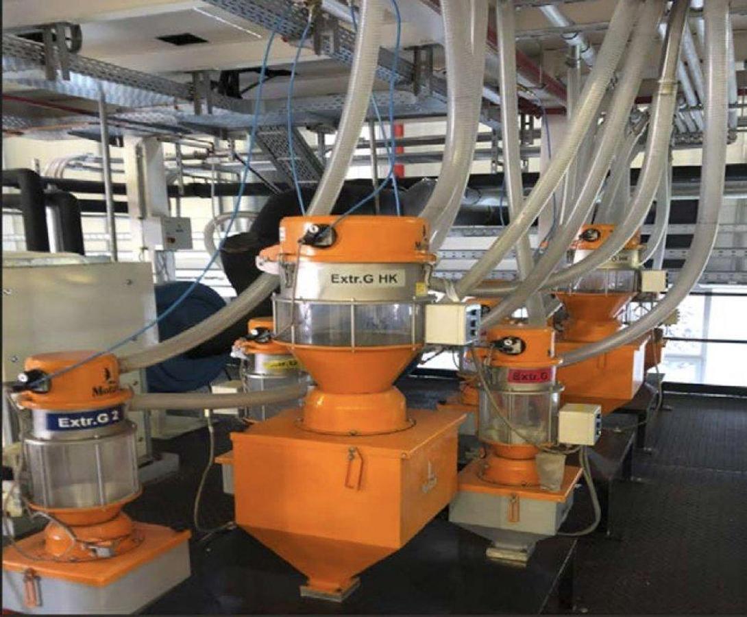 Used 2001 KIEFEL 5-layer dw.2000 mm-d.500 -500 kg/h