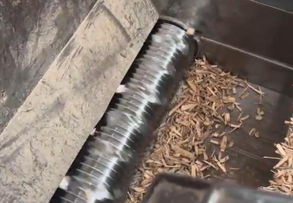 Refurbished 2000 VECOPLAN VAZ 145/135