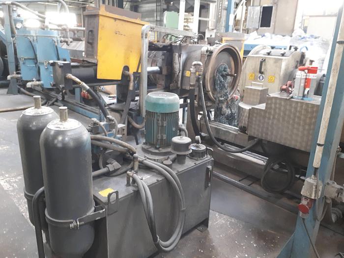 Used CDM USED SLIDING PLATE SCREENCHANGER 300 mm.