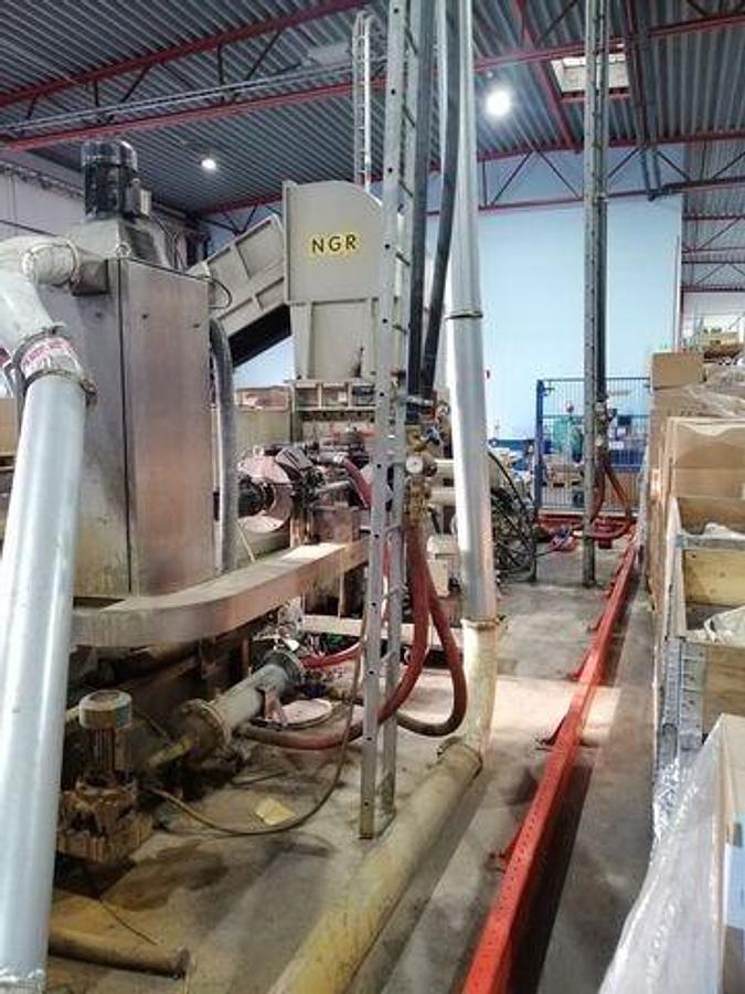 Used 2003 NGR Extruder single screw
