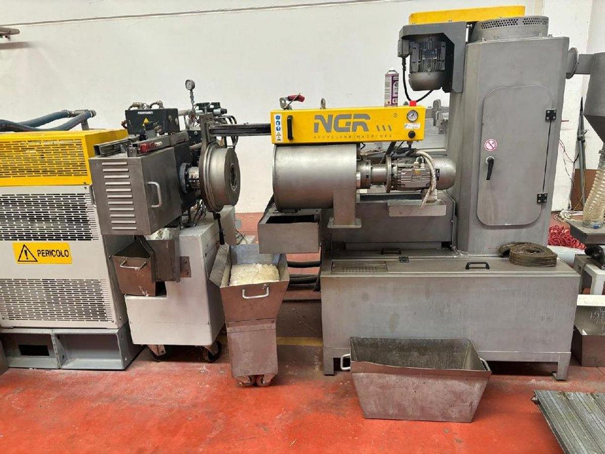 Used 2011 NGR S- GRAN 65 VHD