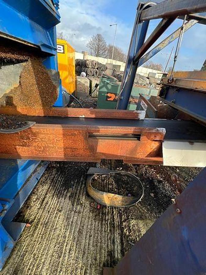 Used USED TYRE RECYCLING LINE MTB+ELDAN 1 Ton/h in 20 mm. (1st machine yields abt.10 T/h in chopped size)