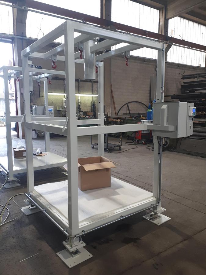 GE585 BAG FILLING STATION WITH LIFTING AUGER