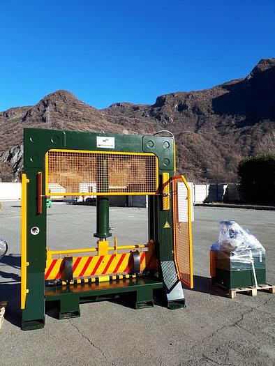 GUILLOTINE REEL SPLITTER 2.500x1.250 mm. 15 kw 50 T