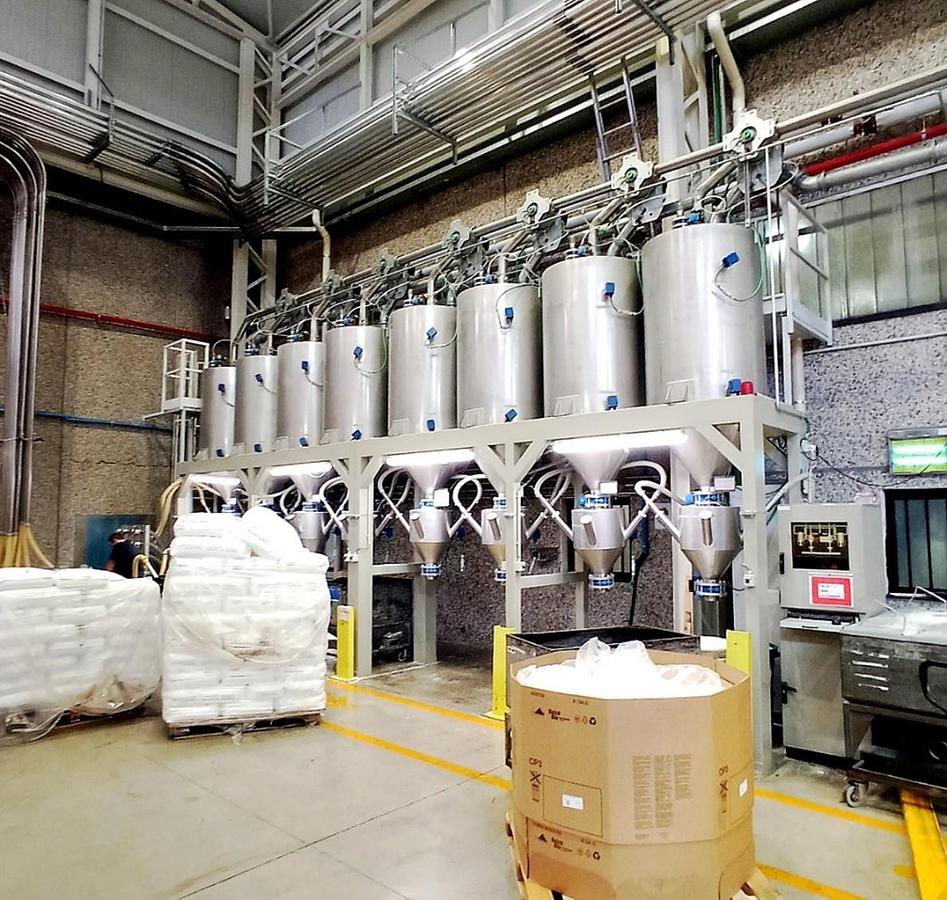 Used PIOVAN GROUP OF 8 MINI-SILOS