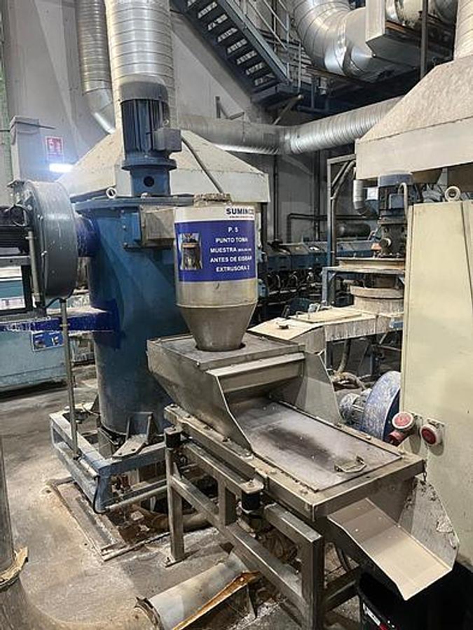 Used 1997 MARIS 2 X 92 mm. 40 L/D 2 degassing pumps