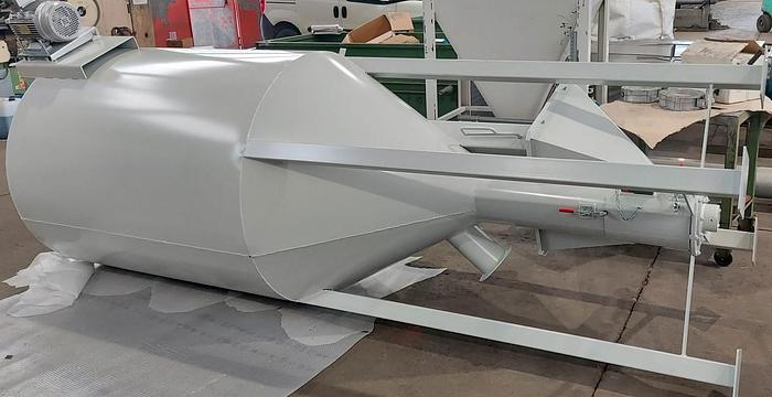 2 m3  VERTICAL MIXER