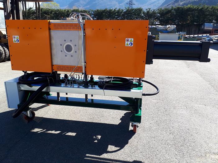 SEMI-AUTOMATIC SCREENCHANGERS Ø 30-400 mm.