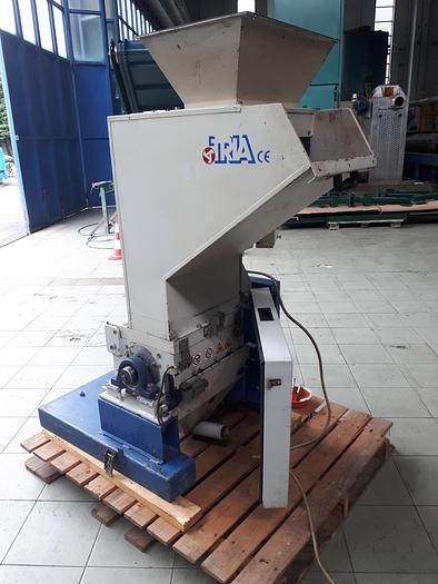 Refurbished TRIA GRANULATOR 42-20 400 mm.4 kw