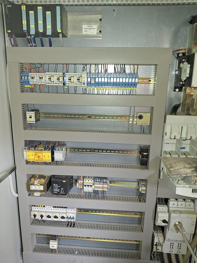 Refurbished vecoplan vaz 2500 HiTorque MNF-T 247 kw or 203 kw drive top ram reconditioned - Atex