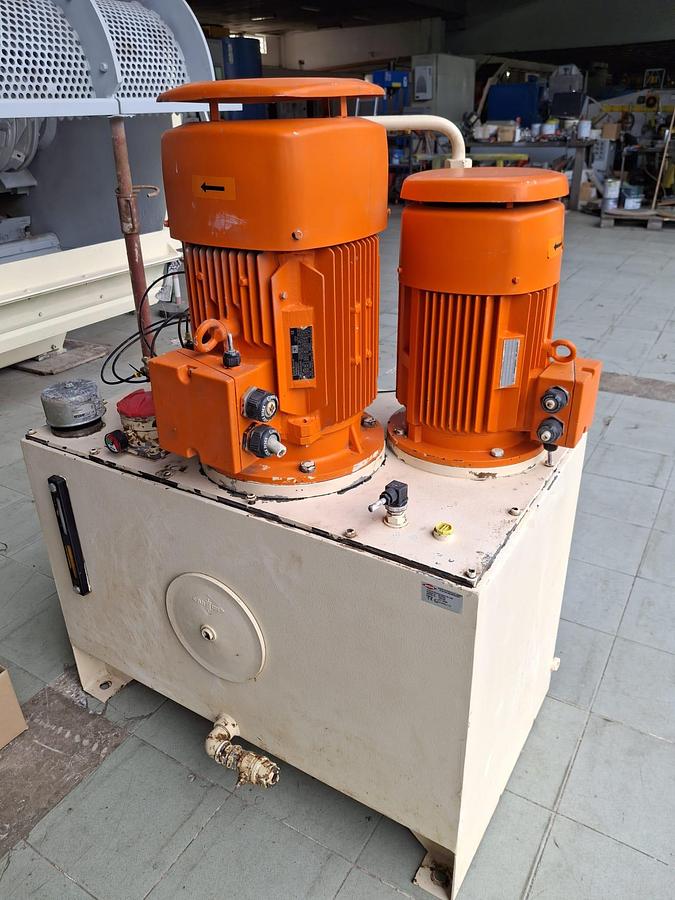 Refurbished vecoplan vaz 2500 HiTorque MNF-T 247 kw or 203 kw drive top ram reconditioned - Atex