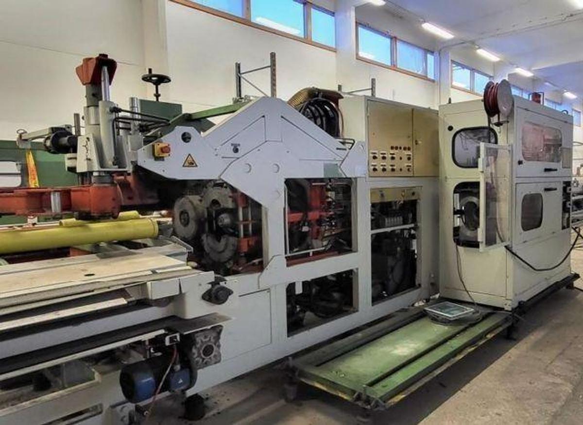 Used ROLLEPAAL TWIN SCREW PVC PIPES EXTRUSION LINE W2-125-22V