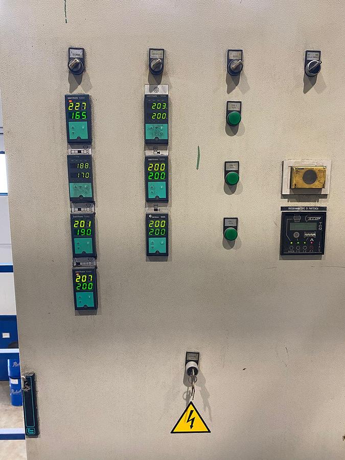 Used 1997 TECOM Extruder E70/30D