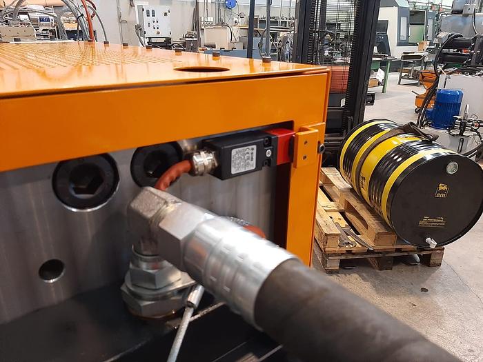 SEMI-AUTOMATIC SCREEN CHANGER NON-STOP