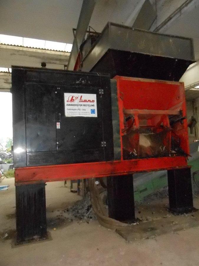 Refurbished BANO + GERMANPLAST RECONDITIONING SINGLE SHAFT SHREDDER 1800 mm.132 kw RECONDITIONED