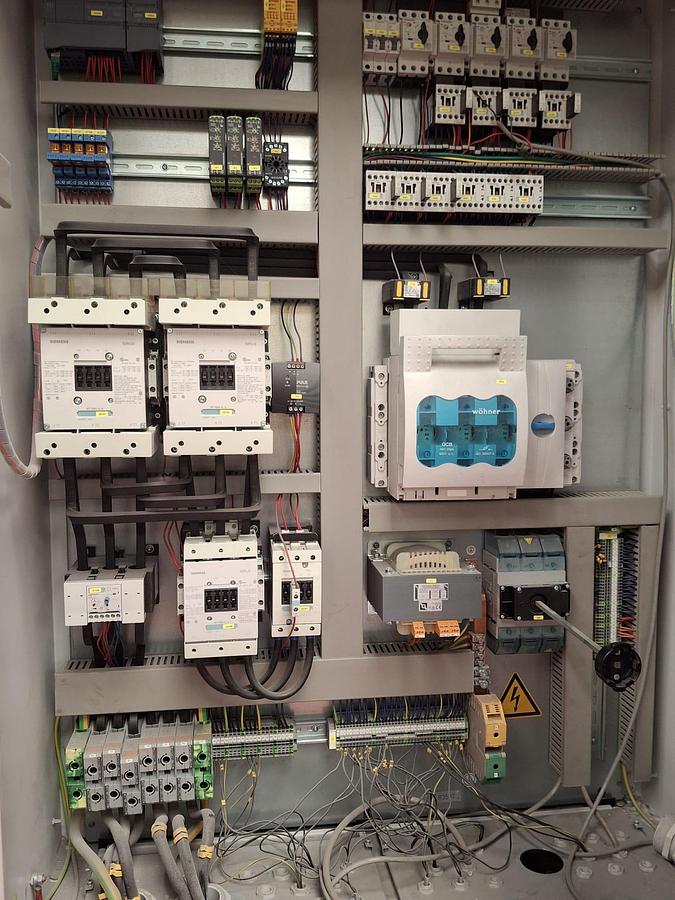 Refurbished single shaft shredder 1500 mm 90 kw weima 2015