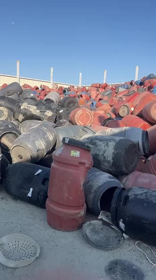 Used HDPE Washed from drums