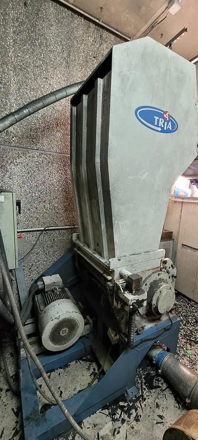 Used 2003 TRIA Granulator 840 x 490 mm.