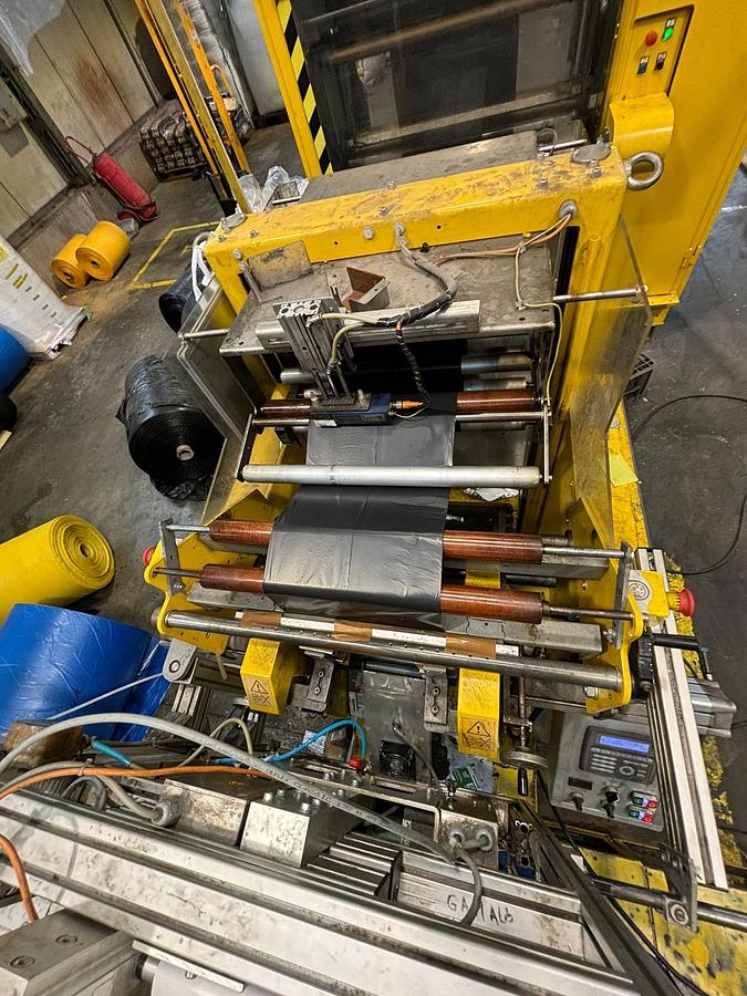 Used 2017 FAS BWU 1100 garbage bag maker