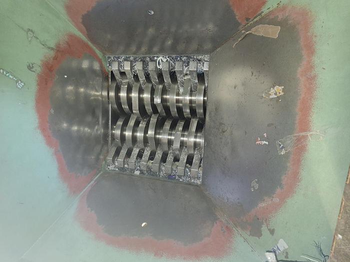 Used 2006 SATRIND S.ANDREA DUAL SHAFT HYDRAULIC SHREDDER