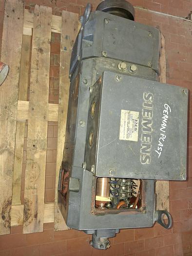 Refurbished COMAC EBC60 co-rotating 60 mm diam. 42 L/D