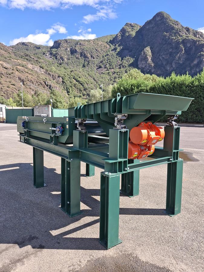 EDDY CURRENT SEPARATOR  as new, 2 Ton/h