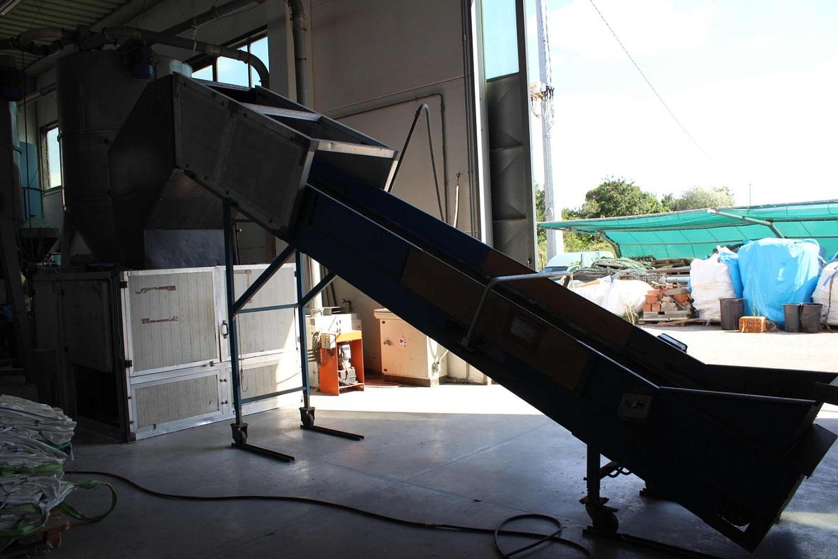 Refurbished MECCANOPLASTICA 1000 mm 75 kw,