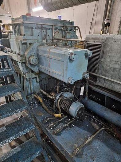 Used 1997 MARIS 2 X 92 mm. 40 L/D 2 degasing pumps