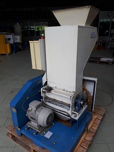 Refurbished TRIA GRANULATOR 42-20 400 mm.4 kw