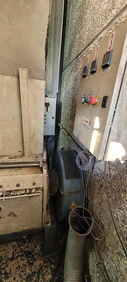 Used 2003 TRIA Granulator 840 x 490 mm.