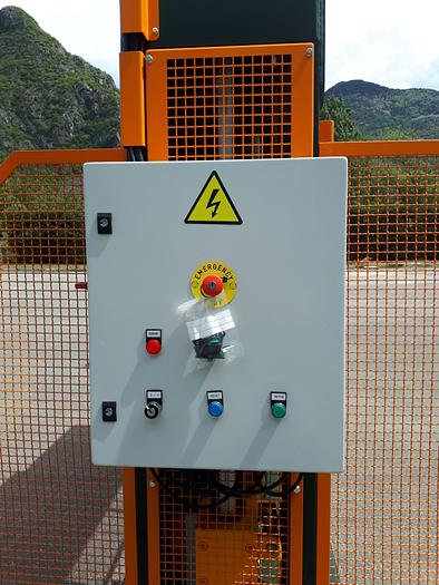 GUILLOTINE REEL SPLITTER 2.500x1.250 mm. 15 kw 50 T