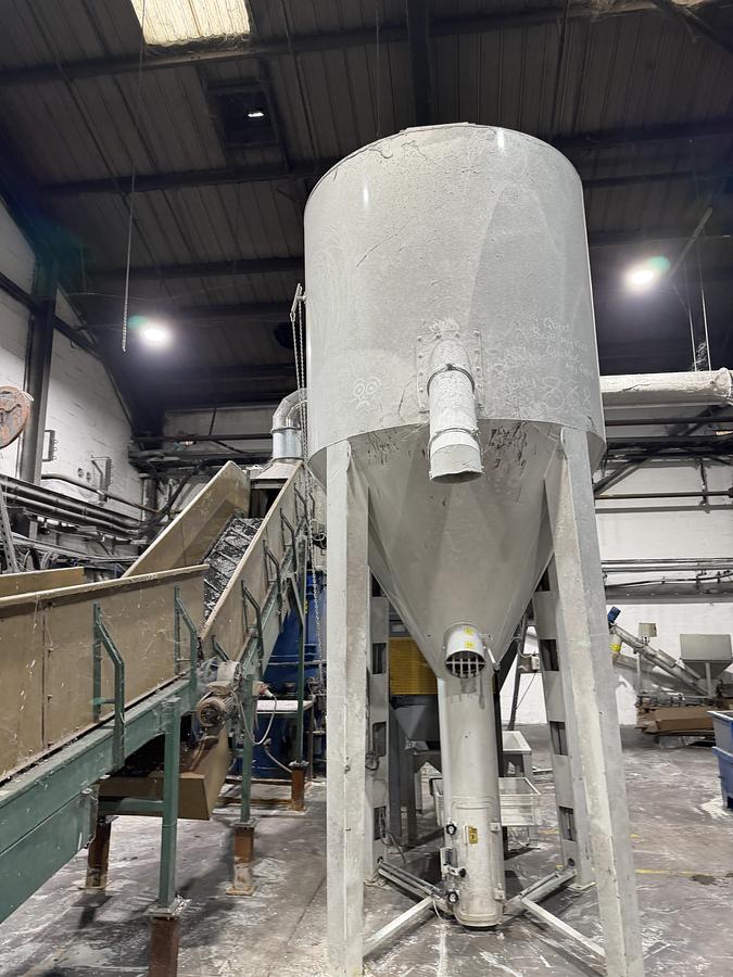 Used 2006 COSTARELLI 1300 mm agglomerator complete with loading belt and collection hopper
