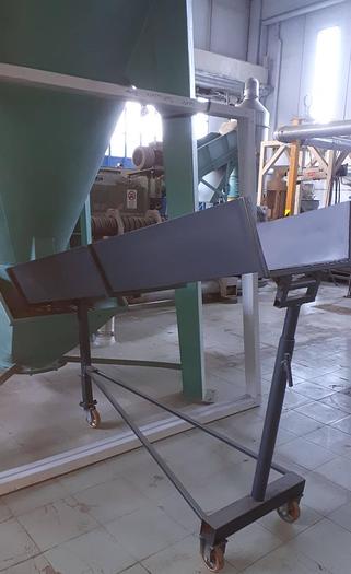 FEEDING SLIDE for vertical mixers