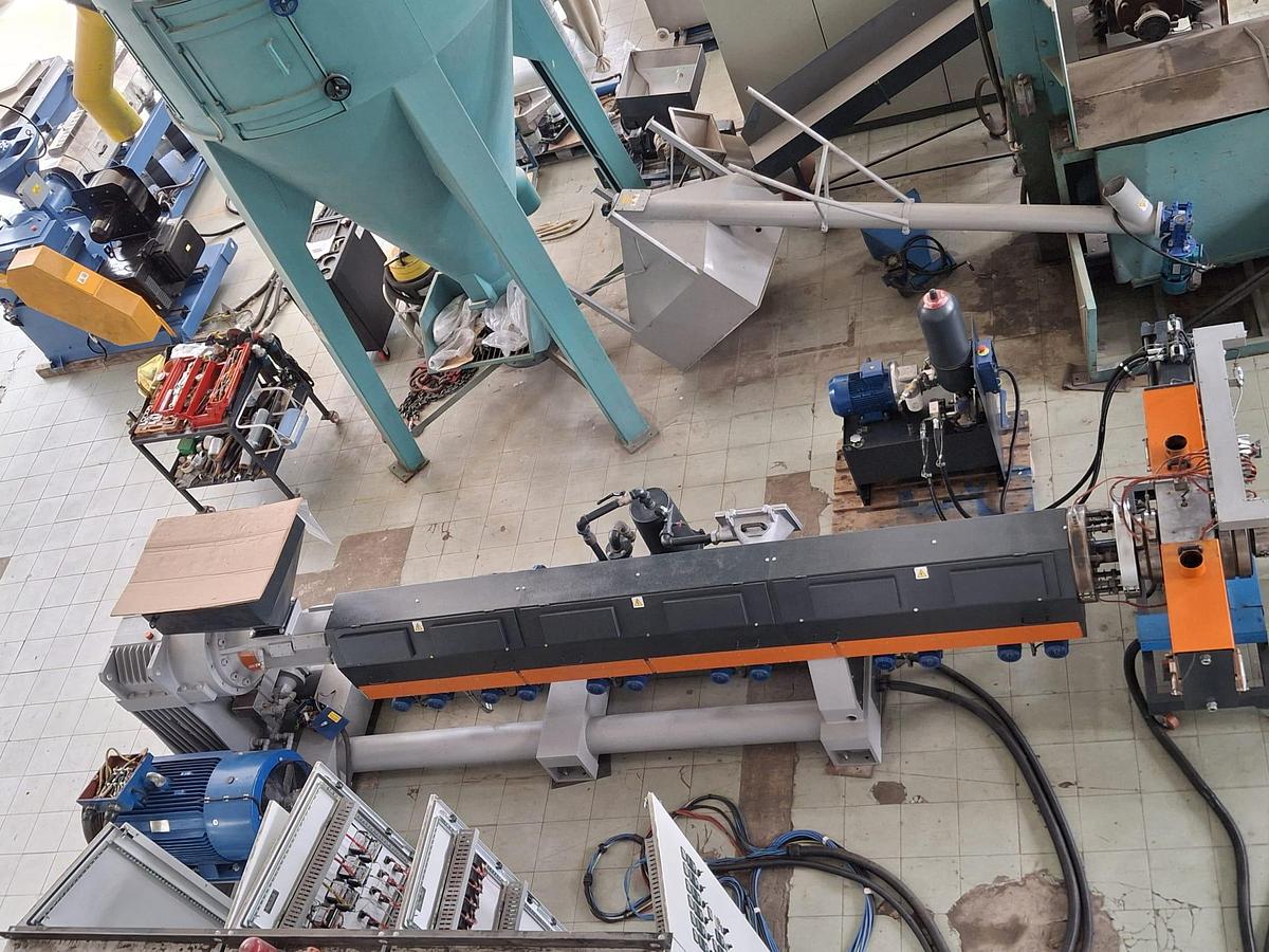 Refurbished extruder Tecnova 130 500-600 kg/h reconditioned, ready to go