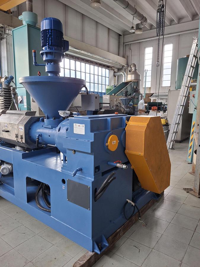 Refurbished extruder cdm prealpina,500 kg/h.+FIMIC ras400, pe,pp,pc,ps,abs , fully reconditioned,ready-to-go