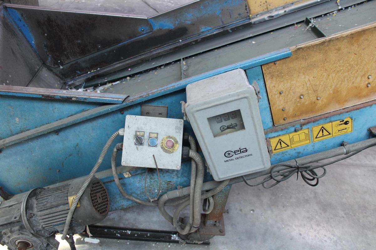 Refurbished MECCANOPLASTICA 1000 mm 75 kw,