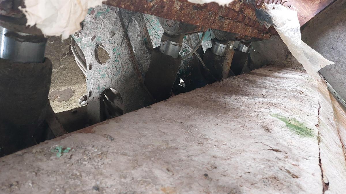 Used DOPPSTADT single shaft shredder DW 306 Ceron