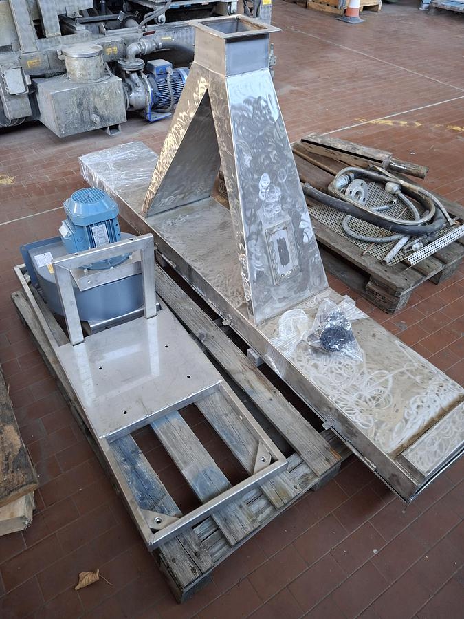 Refurbished twin-screw compounding extruder COMAC EBC60 co-rotating 60 mm diam. 42 L/D