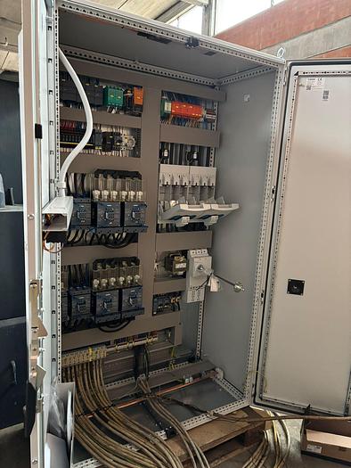 Refurbished VECOPLAN VNZ 3000 TWIN SHAFT 264 KW