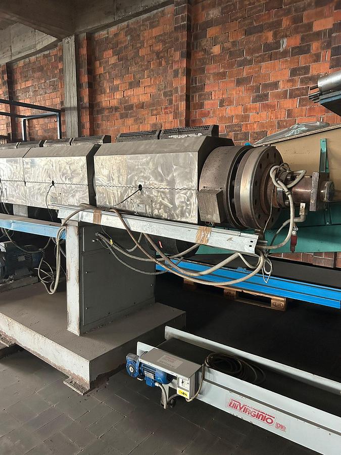 Refurbished extruder 160 mm. 50 LD 2x degassing with  energy saving IR heaters