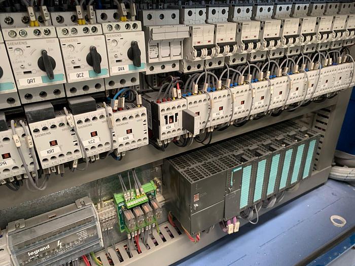 Refurbished COMAC 2x40 mm.37 LD COROTATING EXTRUDER 200 kg/h.