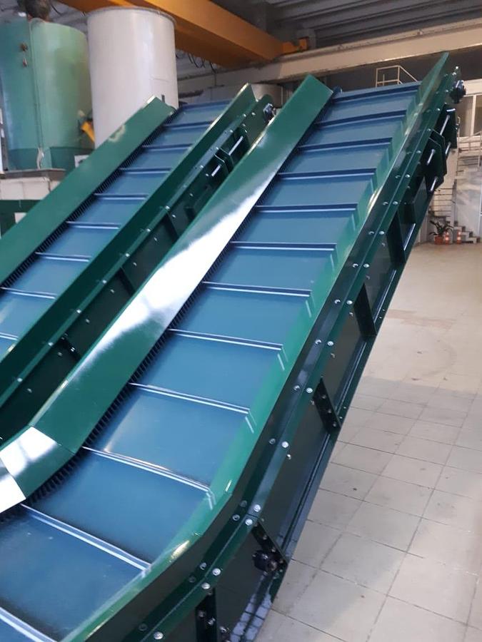 CONVEYOR BELTS, rubber, PVC, shutter type