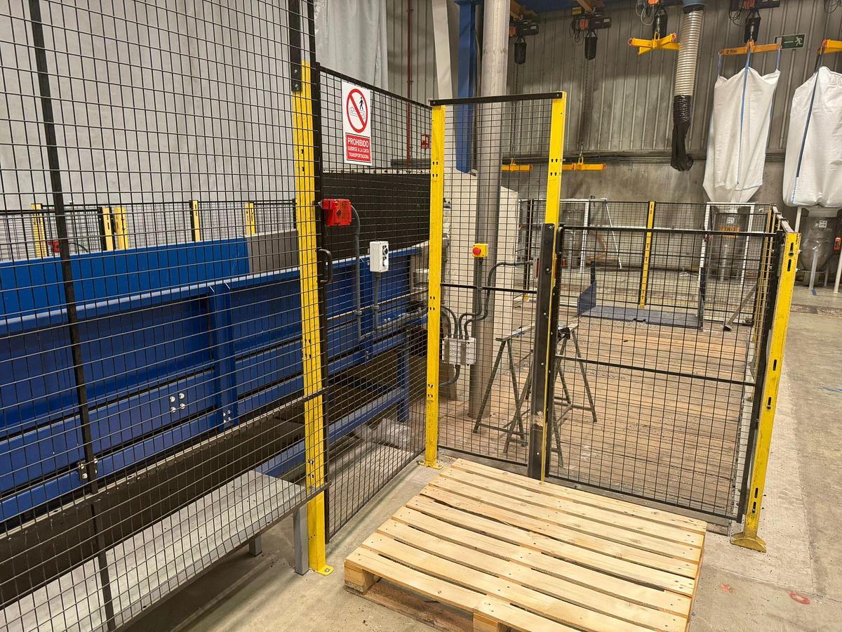 Used 2024 Gui 1000X400 mm.