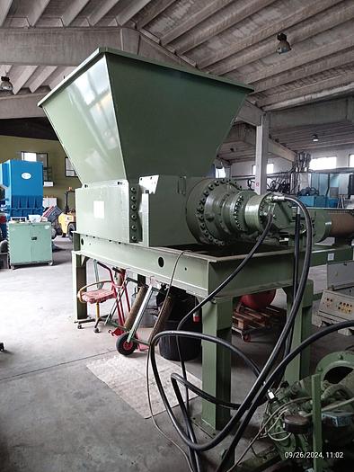 Used 2020 ITALIAN 2 SHAFT SHREDDER 1300 mm.