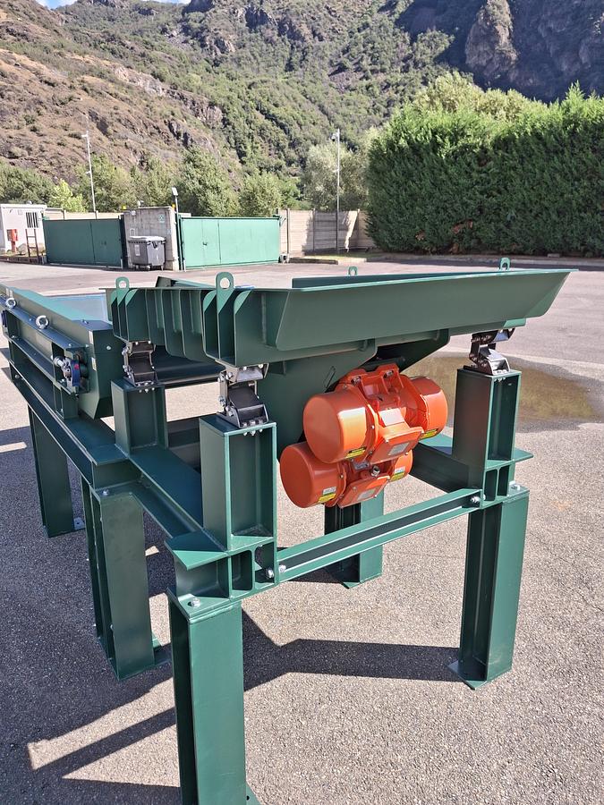 EDDY CURRENT SEPARATOR  as new, 2 Ton/h