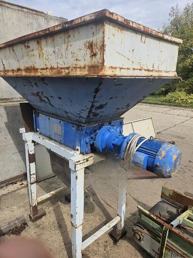 Used DUAL SHAFT SHREDDER 1.200 x 600 mm 22 kW